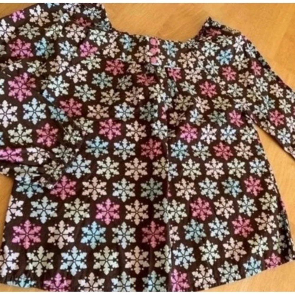 Gymboree Girls Snowflake Pattern Shirt NWT 6 Brown
